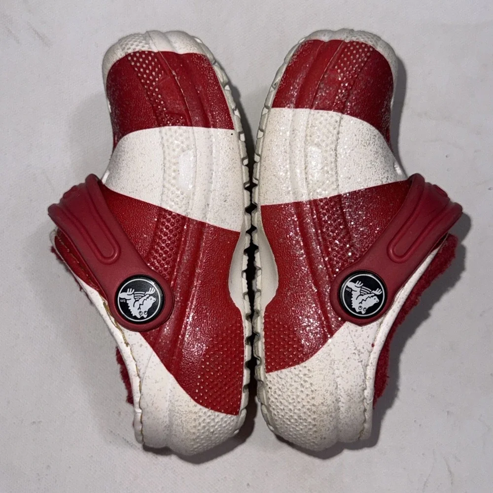 Crocs‎ Classic Fleece Lined Holiday Red White Candy Cane Peppermint Clog Kids C5
